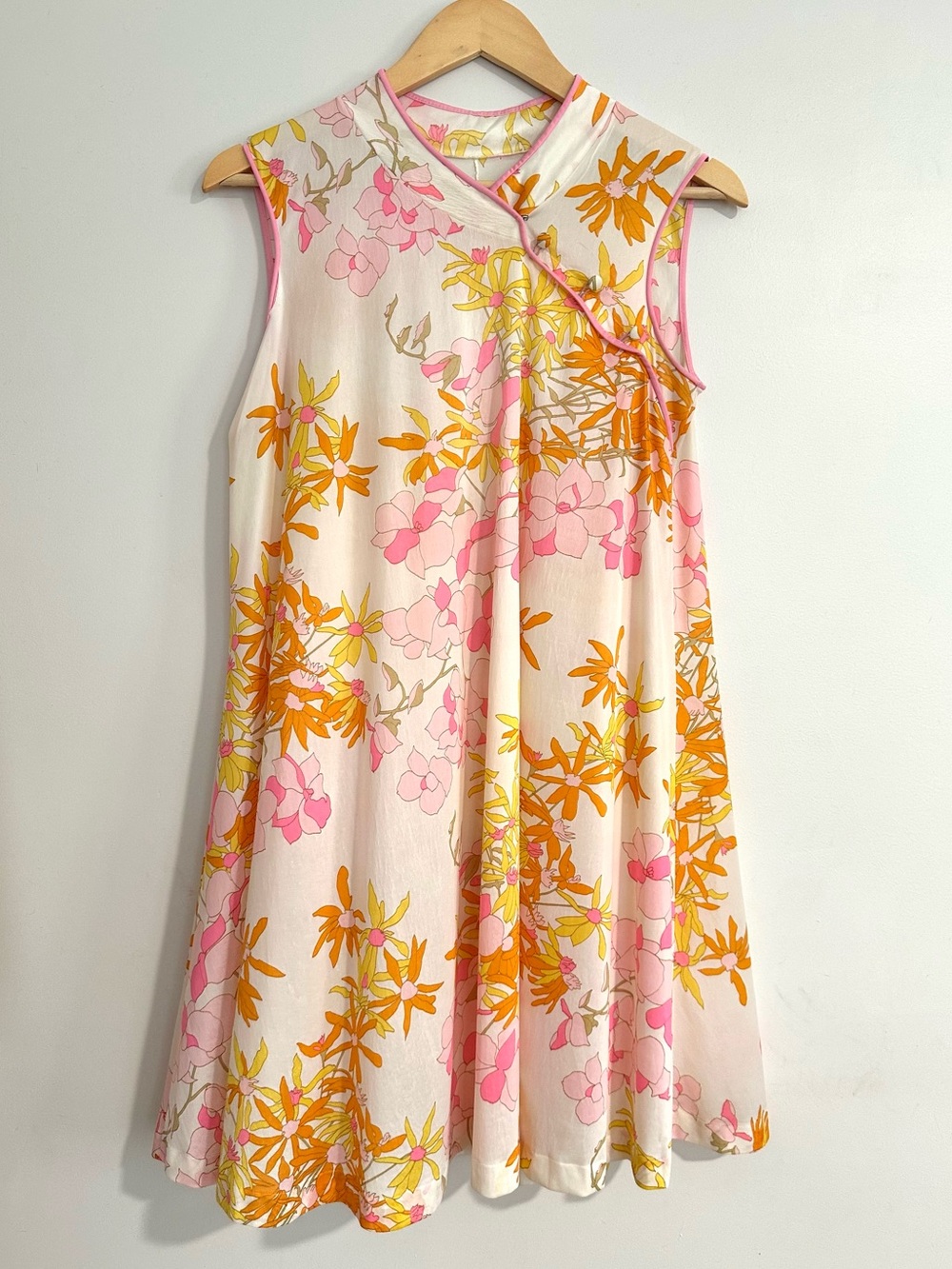 Vanity Fair Sleeveless Nightgown / Dress